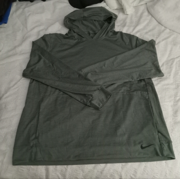 Men’s Nike Dri-Fit Hoodie XL - Picture 1 of 2